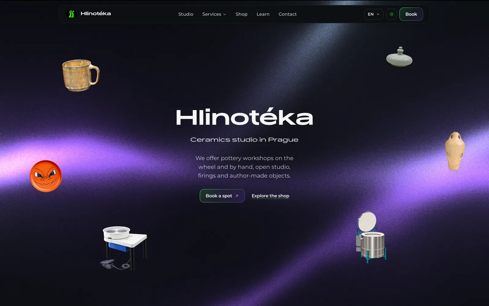 The Hlinotéka ceramics studio site on desktop